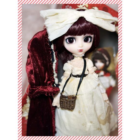 Pullip Bloody Red Hood 12